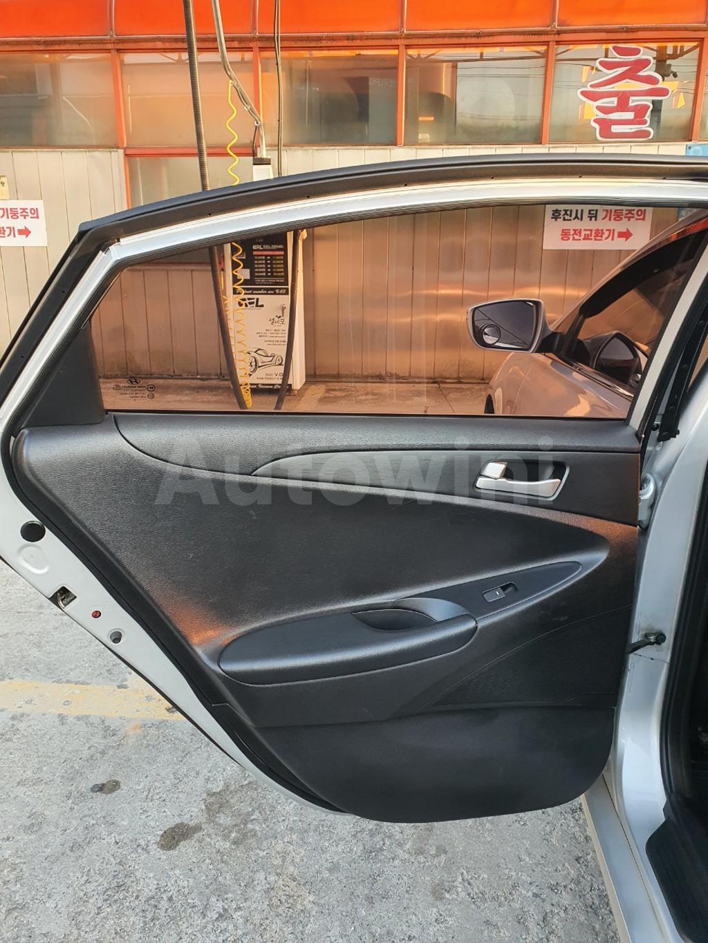2014 HYUNDAI YF SONATA TAXI - 10