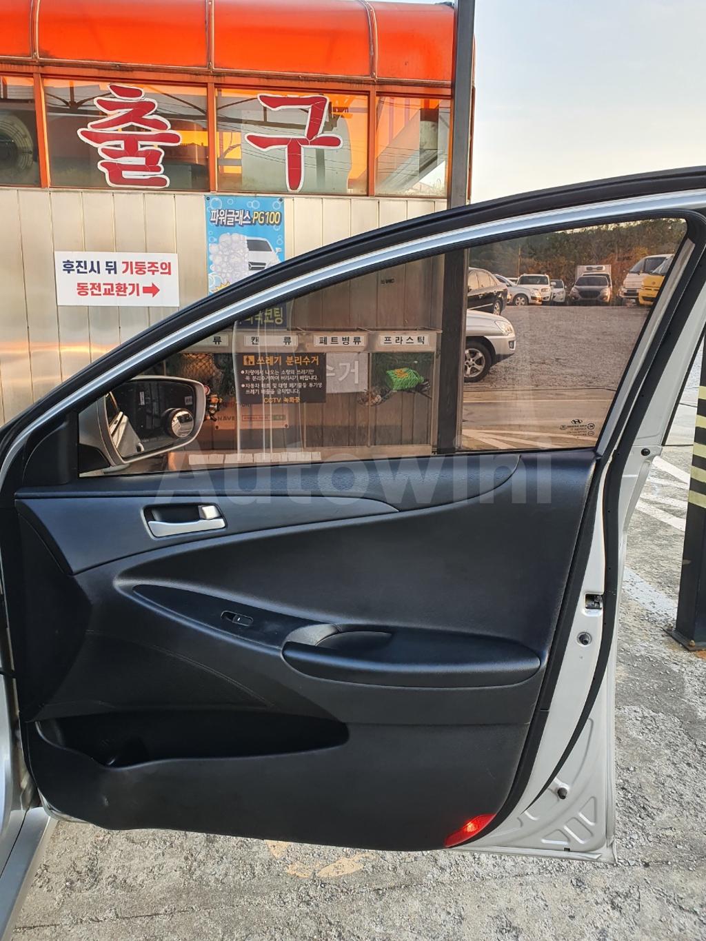 2014 HYUNDAI YF SONATA TAXI - 12