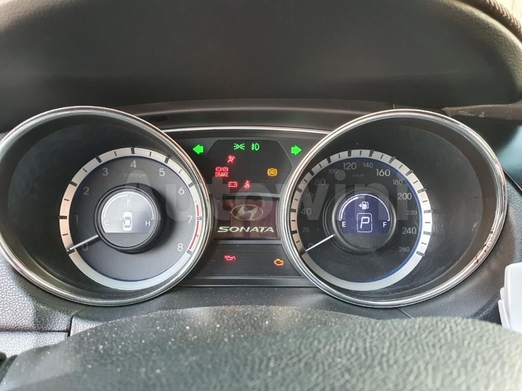 2014 HYUNDAI YF SONATA TAXI - 30