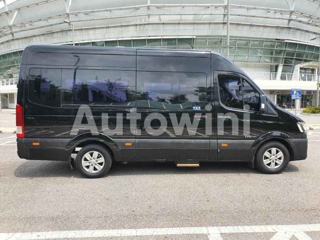 KMJUG17RPGC000398 2016 HYUNDAI SOLATI LEXERY ACCIDENT-FREE 15-SEATER-3