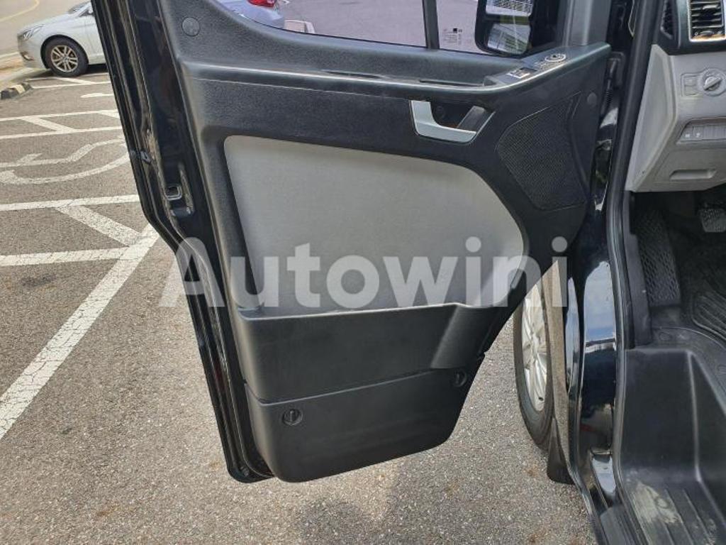 2016 HYUNDAI SOLATI LEXERY ACCIDENT-FREE 15-SEATER - 26