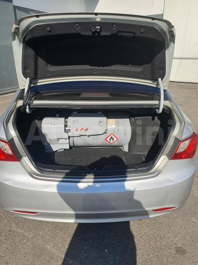 2013 HYUNDAI YF SONATA A/T LPG TAXI REAL MILEAGE - 13