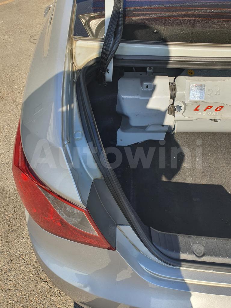 2013 HYUNDAI YF SONATA A/T LPG TAXI REAL MILEAGE - 16