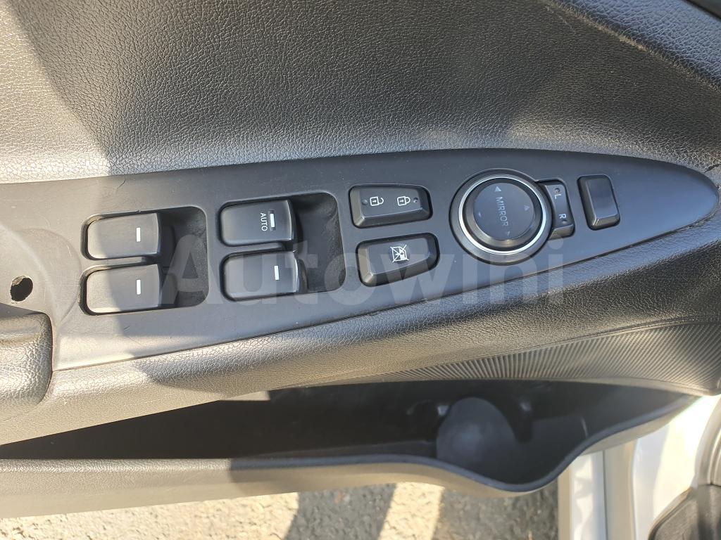 2013 HYUNDAI YF SONATA A/T LPG TAXI REAL MILEAGE - 28
