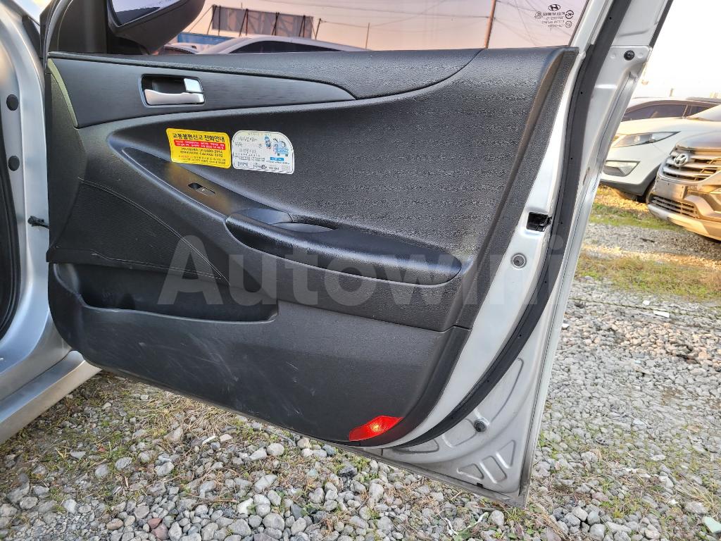 2014 HYUNDAI YF SONATA LPG - 30