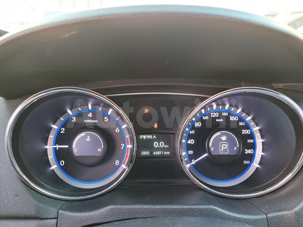 2014 HYUNDAI YF SONATA LPG - 44