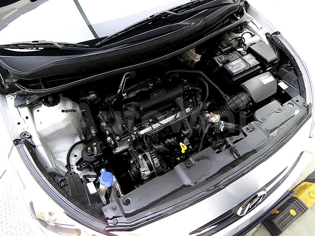KMHCT41BEHU217612 2017 HYUNDAI ACCENT  1.4 VVT MODERN-5