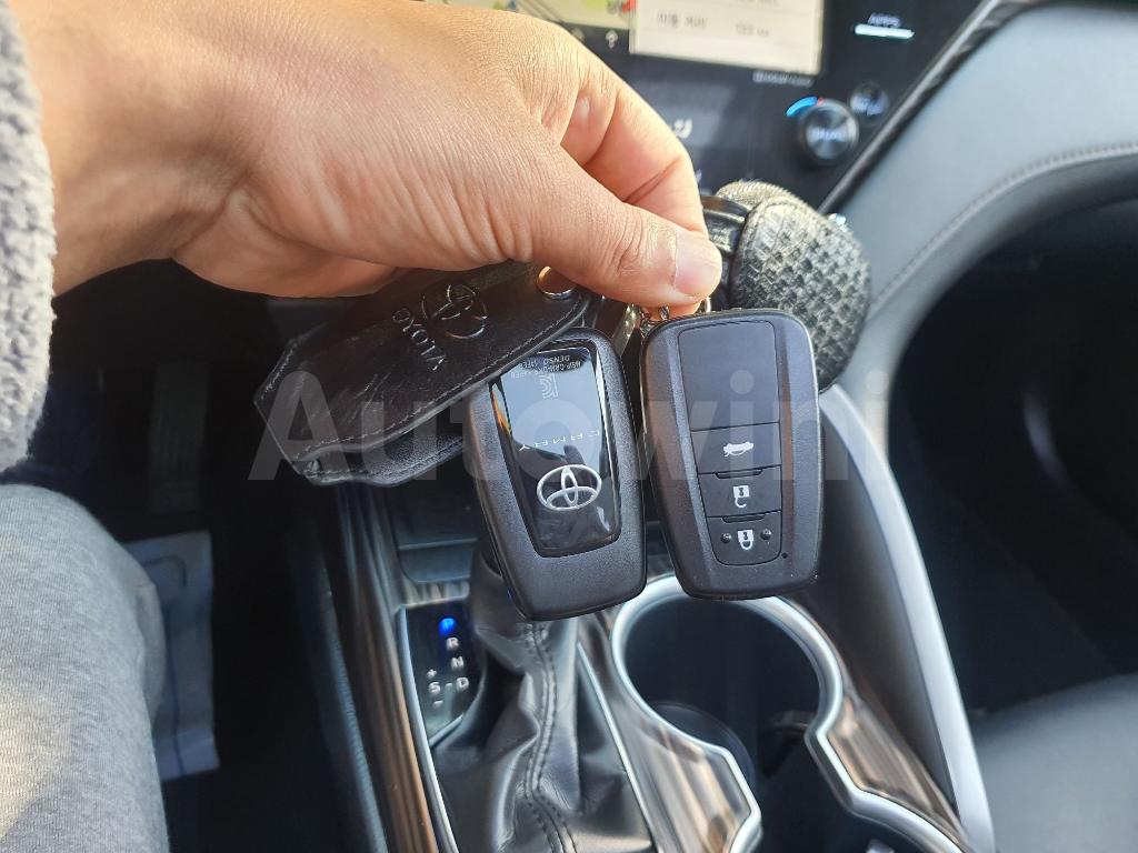 2019 TOYOTA  CAMRY PANORAMA SUNROOF FULL - 17