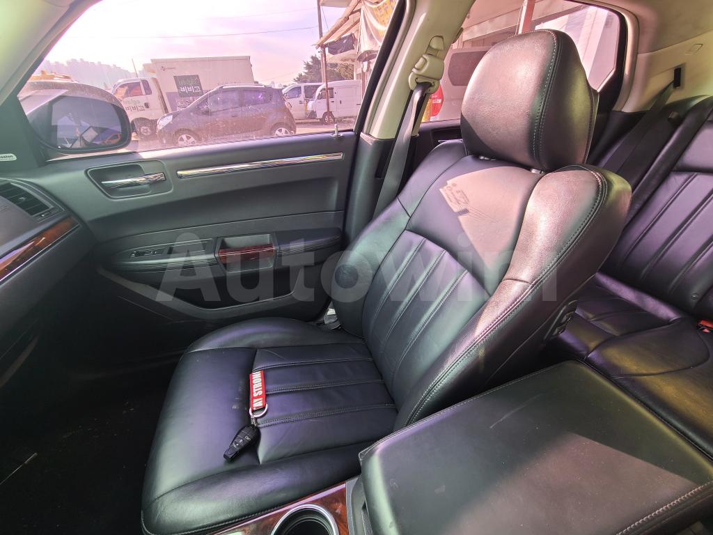 2010 CHRYSLER 300C SUNROOF - 14