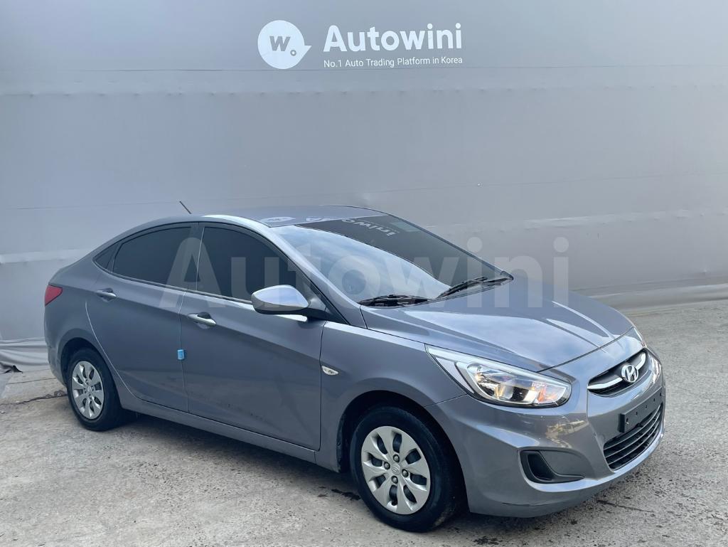 KMHCS41UGHU269816 2017 HYUNDAI ACCENT  NO ACCIDENT, NO PAINTING-4