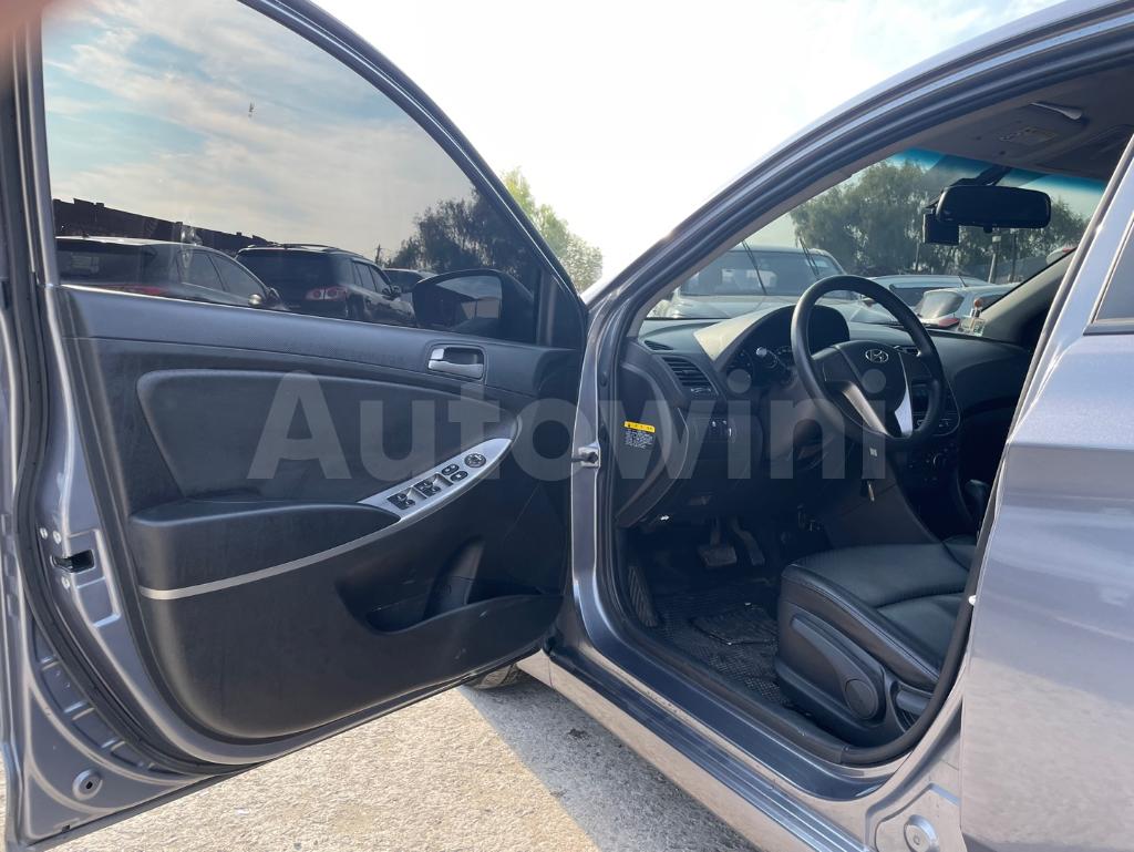 2017 HYUNDAI ACCENT  NO ACCIDENT, NO PAINTING - 21