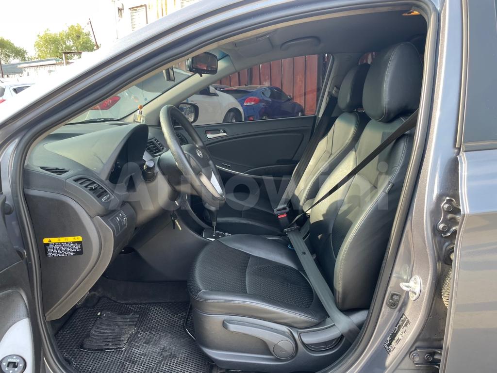 2017 HYUNDAI ACCENT  NO ACCIDENT, NO PAINTING - 25