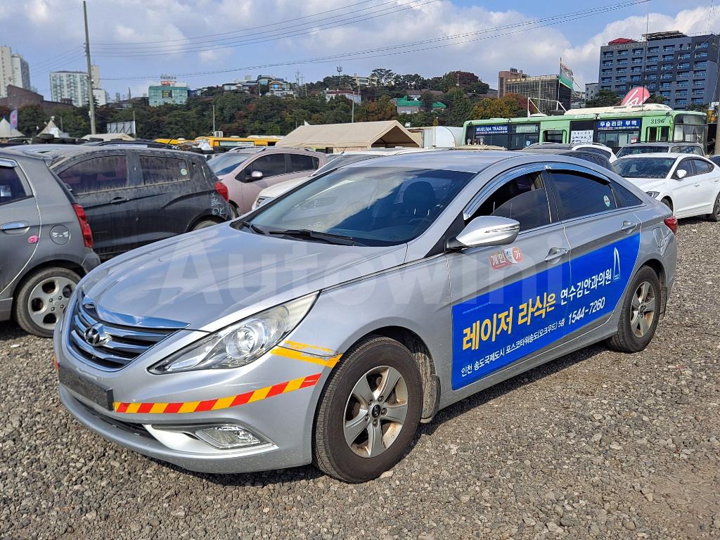 KMHEC41LBEA618671 2014 HYUNDAI YF SONATA PRIVATE TAXI-0