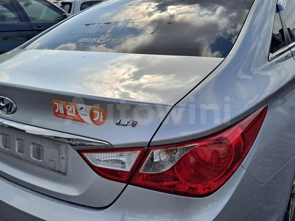 2014 HYUNDAI YF SONATA PRIVATE TAXI - 11