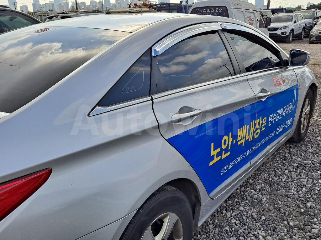 2014 HYUNDAI YF SONATA PRIVATE TAXI - 12