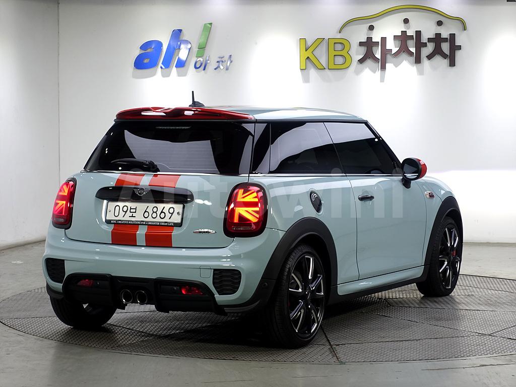 WMWXM9102K2H04956 2019 MINI COOPER S JOHN COOPER WORKS-3