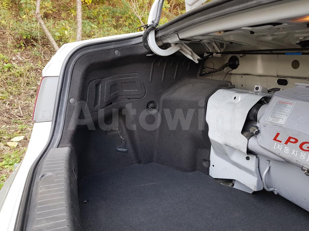 2013 HYUNDAI YF SONATA [ABS+A/T+LPG] - 17