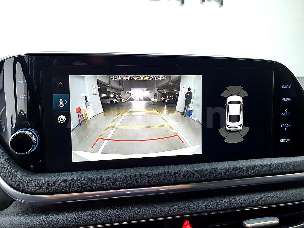 2020 HYUNDAI SONATA DN8 1.6T PREMIUM FAMILY - 12