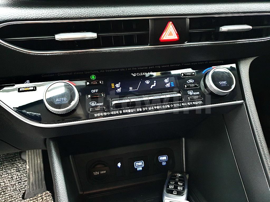 2020 HYUNDAI SONATA DN8 1.6T PREMIUM FAMILY - 13