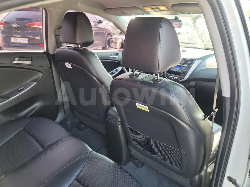 2017 HYUNDAI ACCENT  DIESEL REAR-S. ※NO ACCIDENT※ - 30