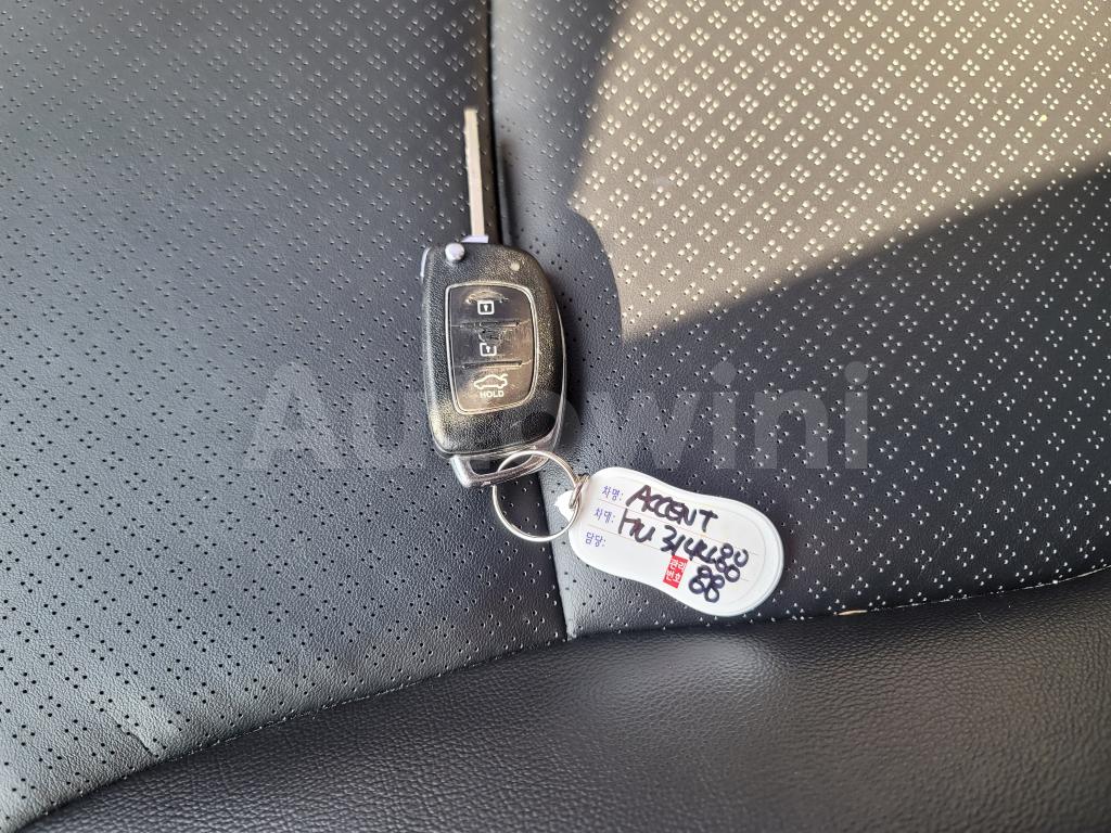 2017 HYUNDAI ACCENT  DIESEL REAR-S. ※NO ACCIDENT※ - 44