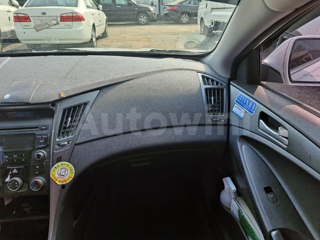 2016 HYUNDAI YF SONATA DELUXE LPG DUAL AIR BAG - 17