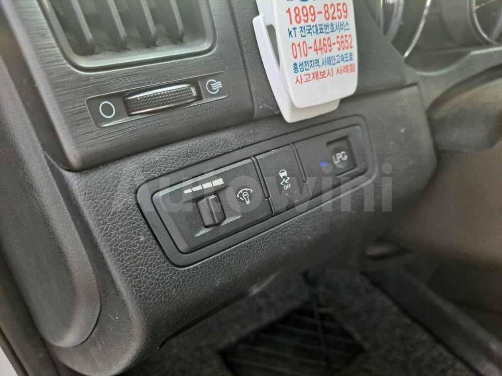 2016 HYUNDAI YF SONATA DELUXE LPG DUAL AIR BAG - 21