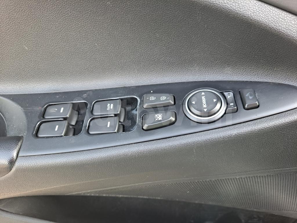 2016 HYUNDAI YF SONATA DELUXE LPG DUAL AIR BAG - 22