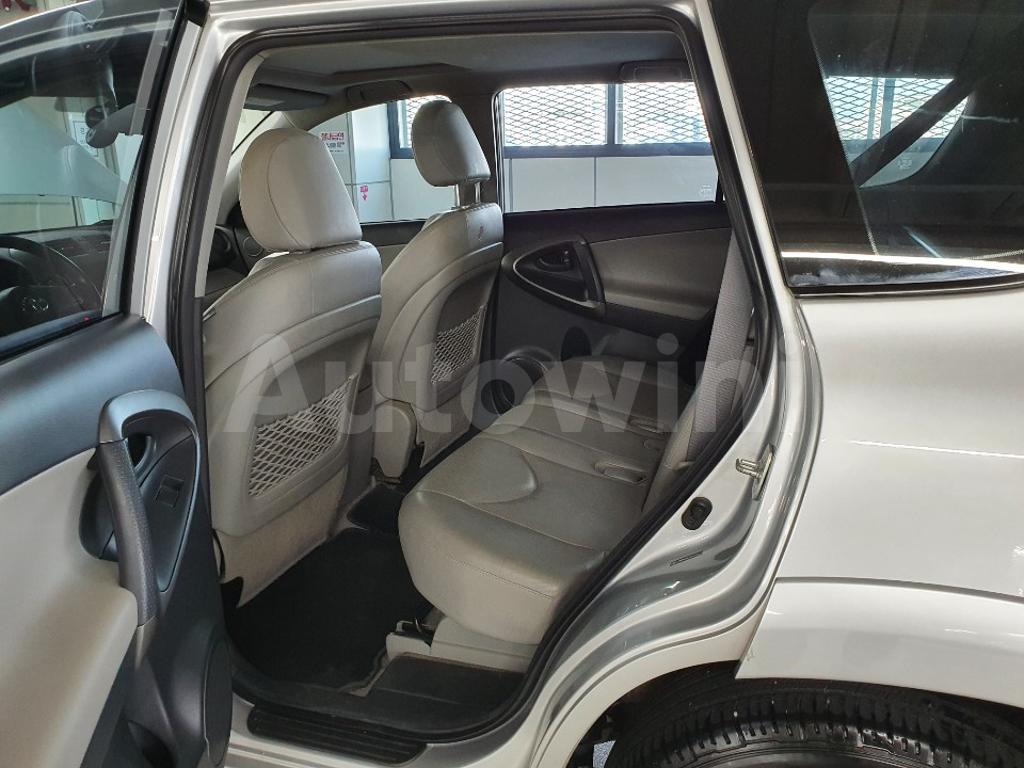 2012 TOYOTA RAV4 2.5 4WD// GOOD CONDITION - 16