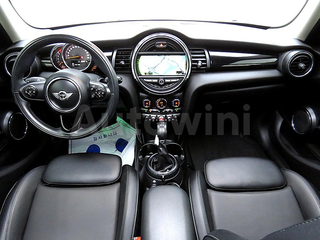 WMWXT3106G2E26733 2016 MINI COOPER D 1.5 5 DOOR HIGH GEN 3-4