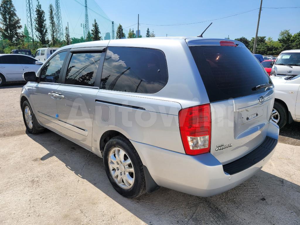 2010 KIA GRAND CARNIVAL SEDONA 12SEATS REAR CAM AUTO - 7