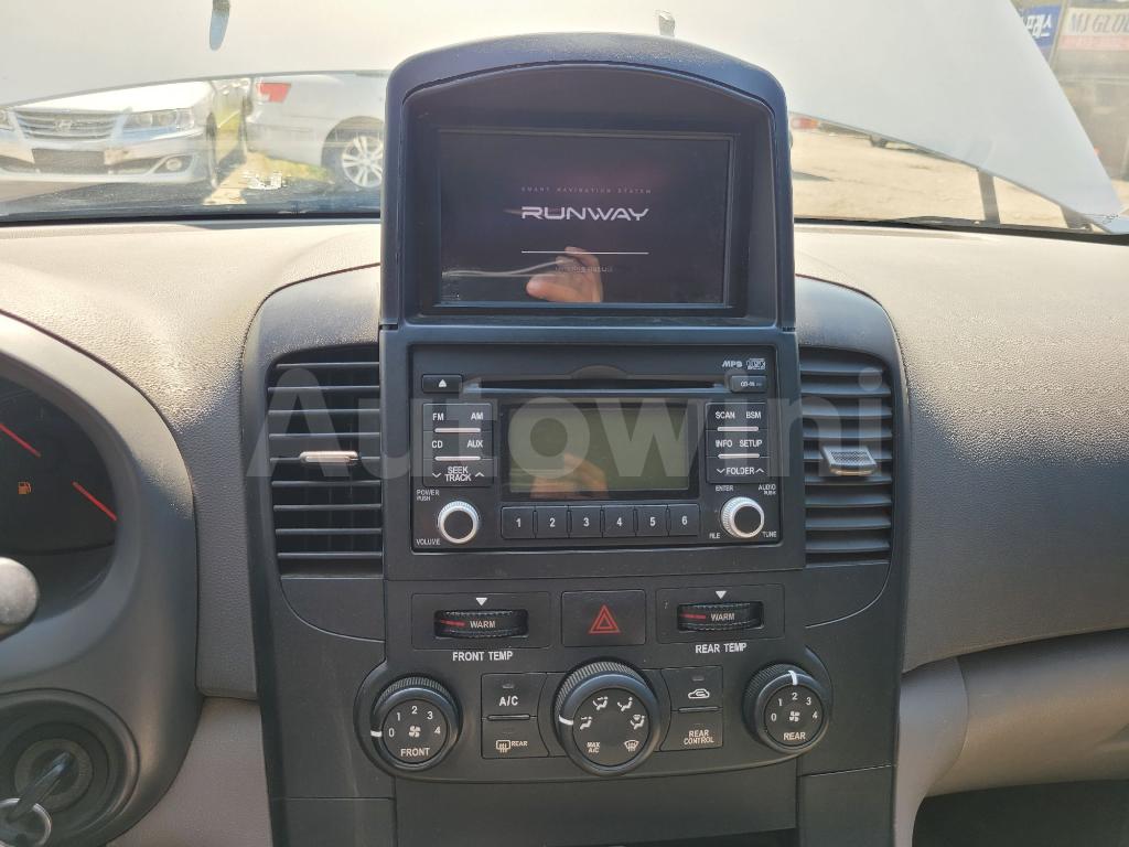 2010 KIA GRAND CARNIVAL SEDONA 12SEATS REAR CAM AUTO - 29