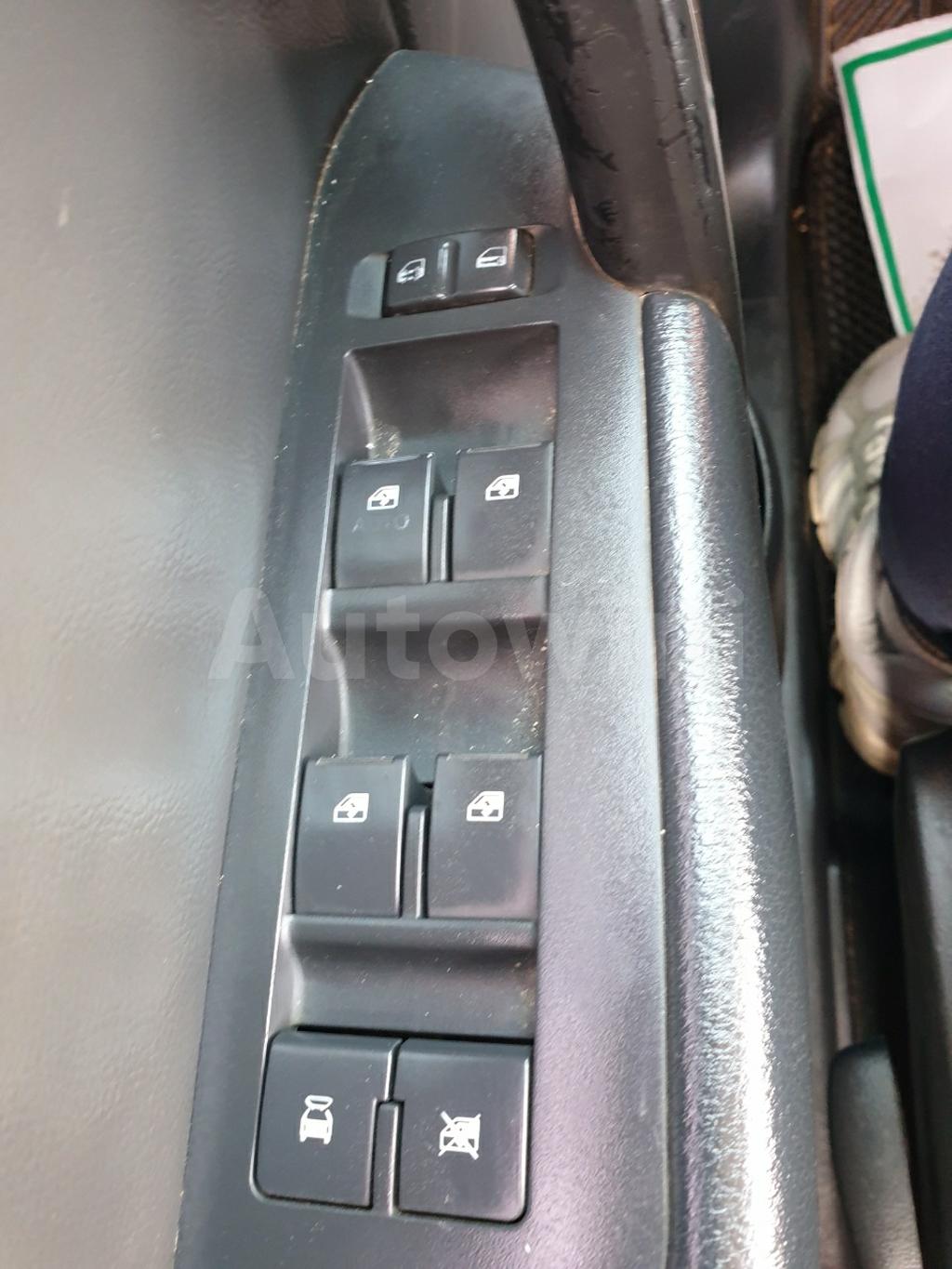 2010 GM DAEWOO (CHEVROLET) WINSTORM *NO ACCIDENT* - 32