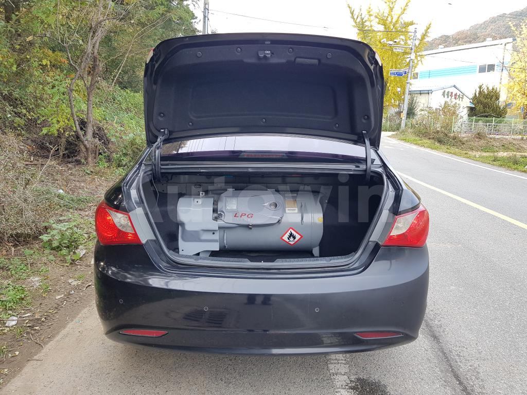 2013 HYUNDAI YF SONATA [ABS+A/T+LPG] - 14