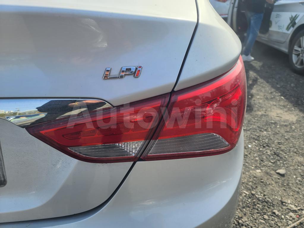 2013 HYUNDAI YF SONATA LPG TAXI - 9