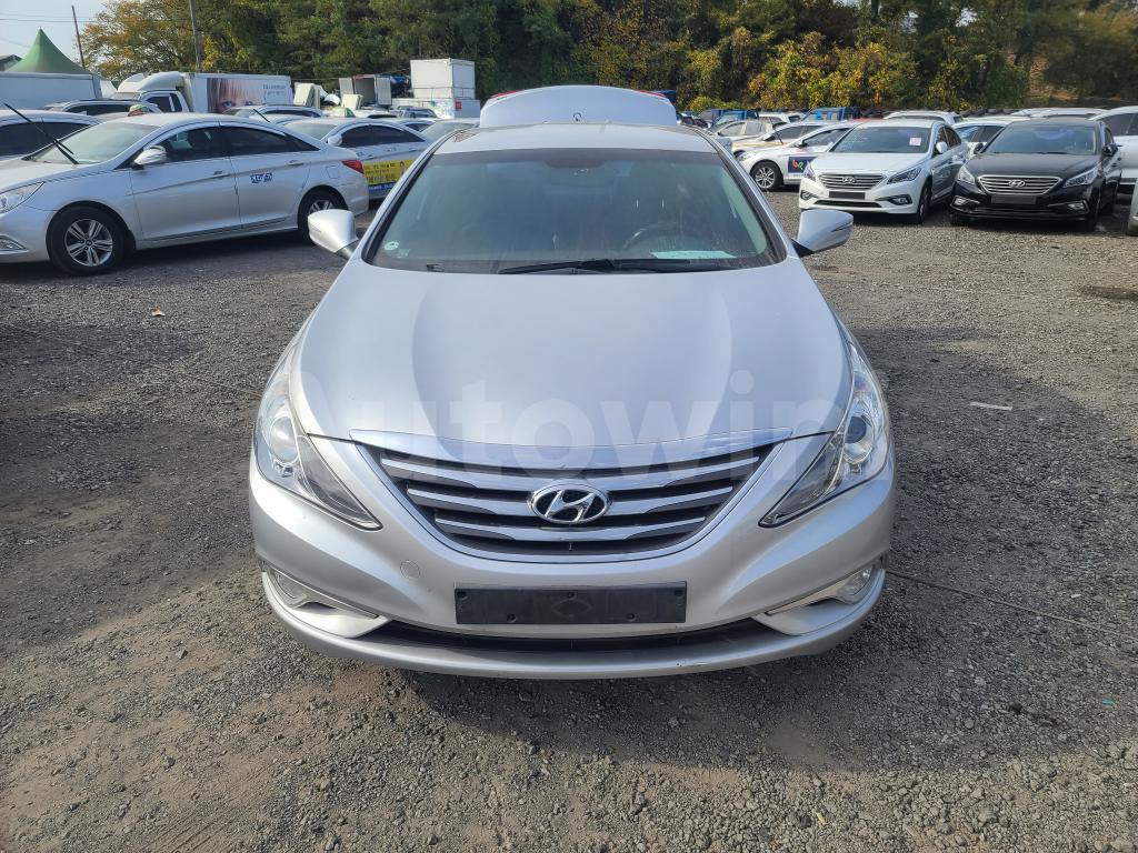 KMHEC41LBDA514088 2013 HYUNDAI YF SONATA LPG TAXI-0