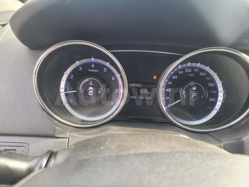 2013 HYUNDAI YF SONATA LPG TAXI - 21