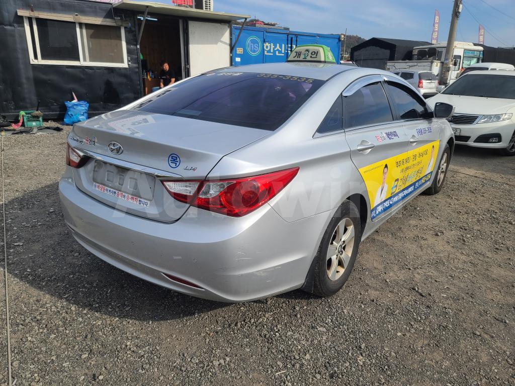 2014 HYUNDAI YF SONATA LPG TAXI - 7