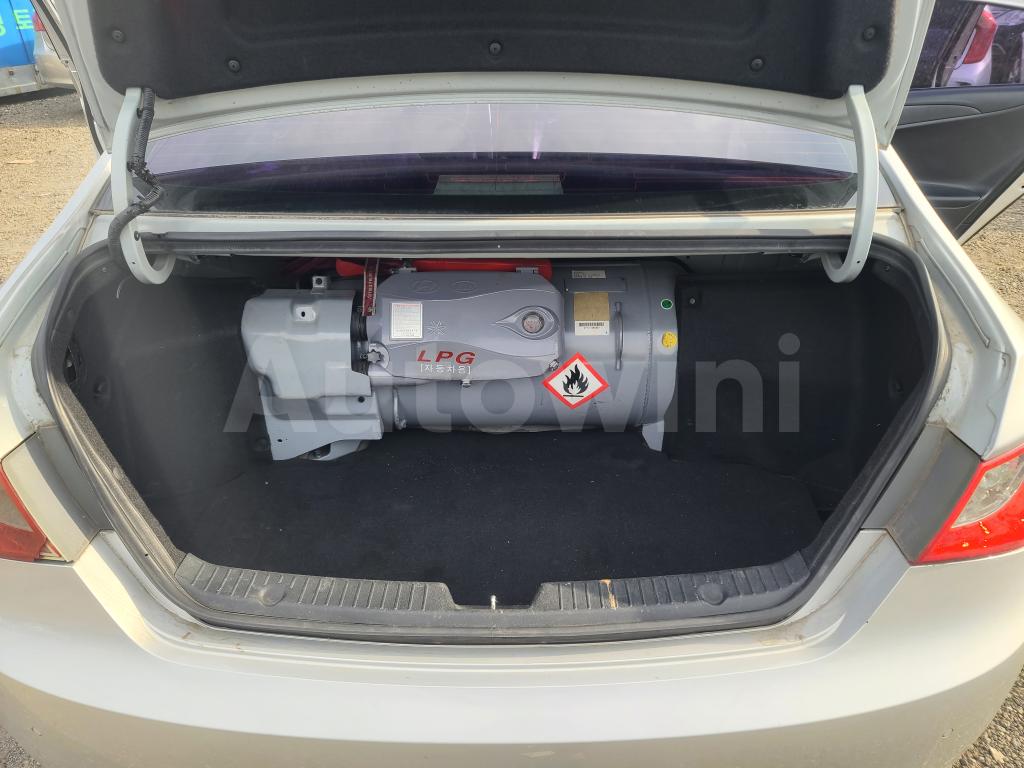 2014 HYUNDAI YF SONATA LPG TAXI - 13