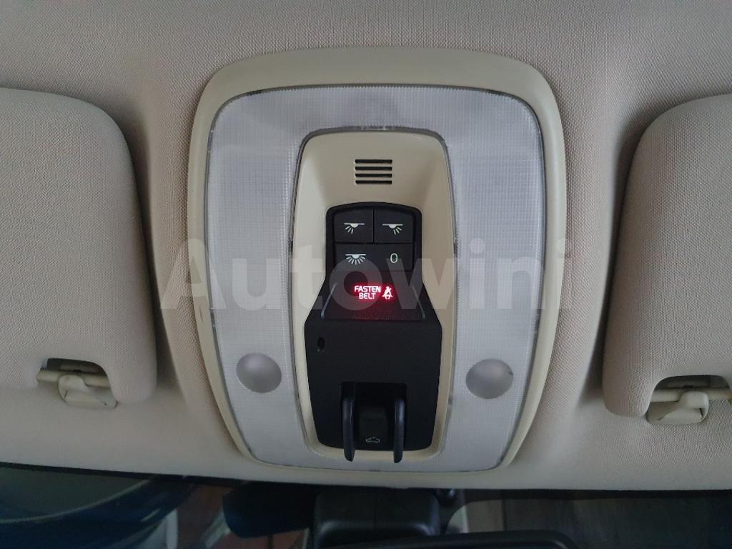 2010 VOLVO XC70 D5 3TH GEN//S.KEY NAVI SUNROOF - 40