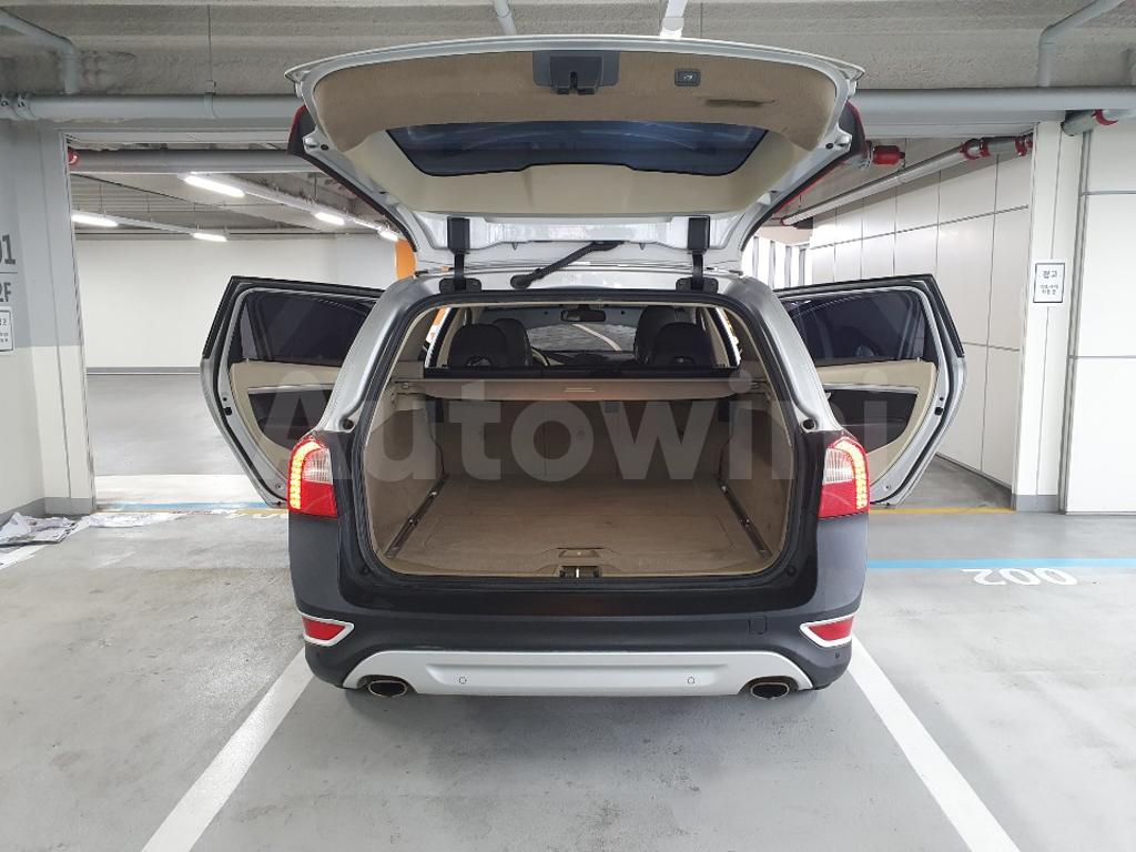 2010 VOLVO XC70 D5 3TH GEN//S.KEY NAVI SUNROOF - 22