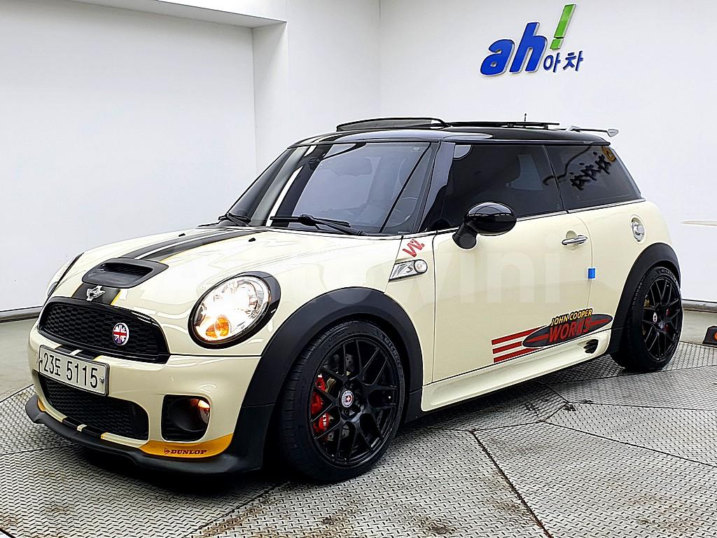 WMWMF7105ATZ99140 2010 MINI COOPER S 1.6-0