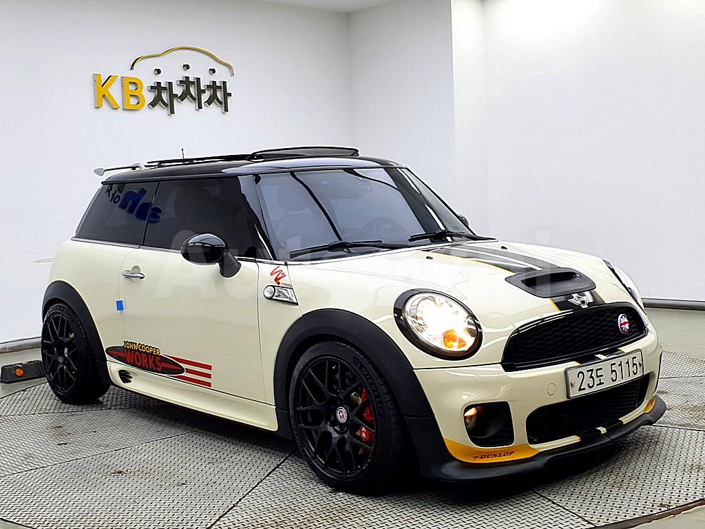 WMWMF7105ATZ99140 2010 MINI COOPER S 1.6-1