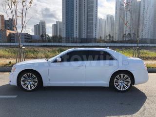 2C3CCAPG6DH603392 2013 CHRYSLER  300C ◈P.SUNROOF+S.KEY+R.SEN◈-3