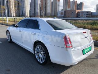 2C3CCAPG6DH603392 2013 CHRYSLER  300C ◈P.SUNROOF+S.KEY+R.SEN◈-4