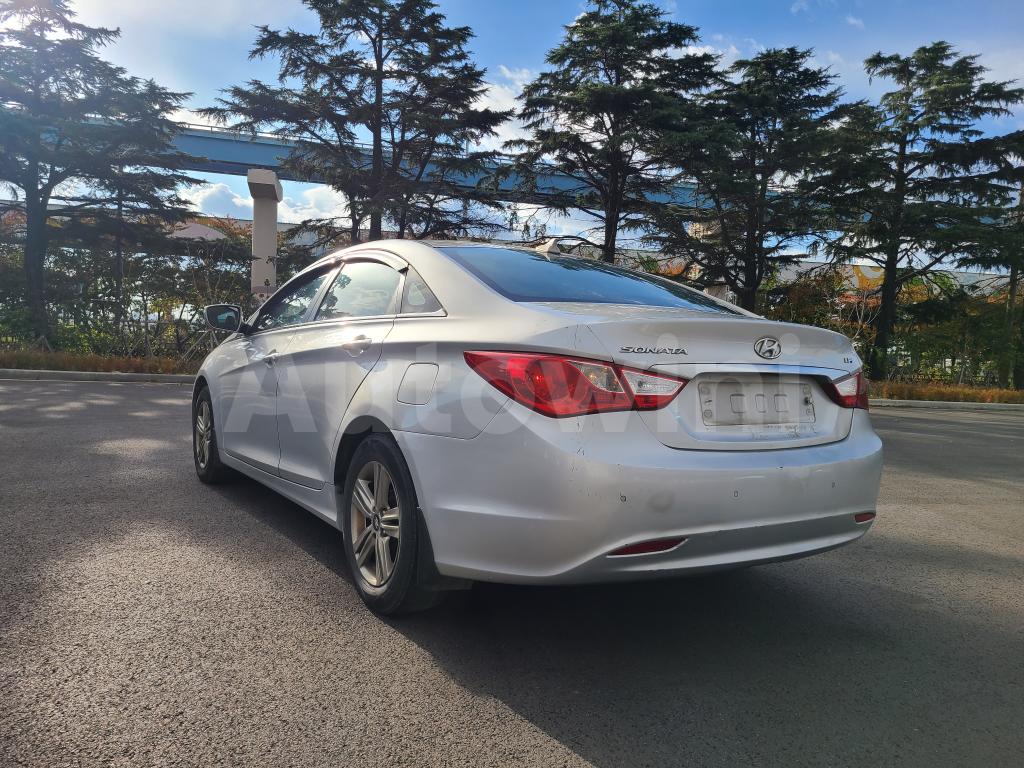 KMHEC41LBDA548022 2013 HYUNDAI YF SONATA LPI PRIVATE TAXI AIRBA ABS-3