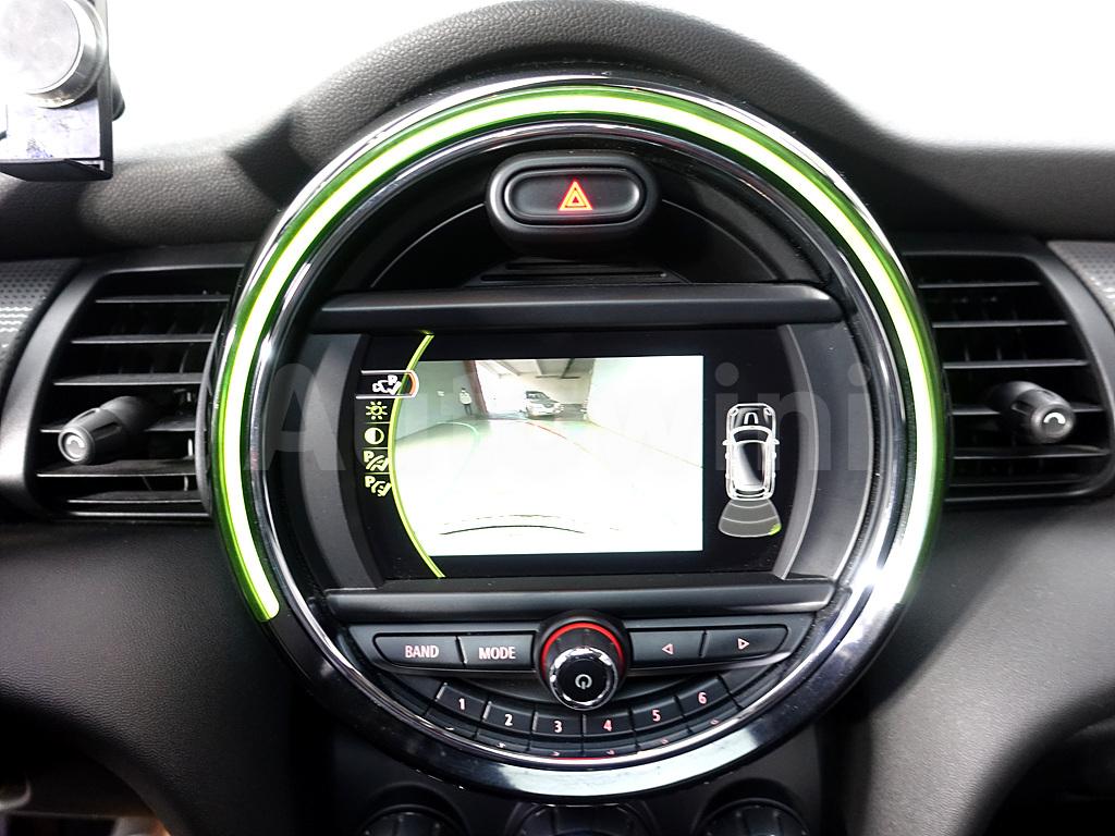 2018 MINI COOPER D FIVE-DOOR - 15