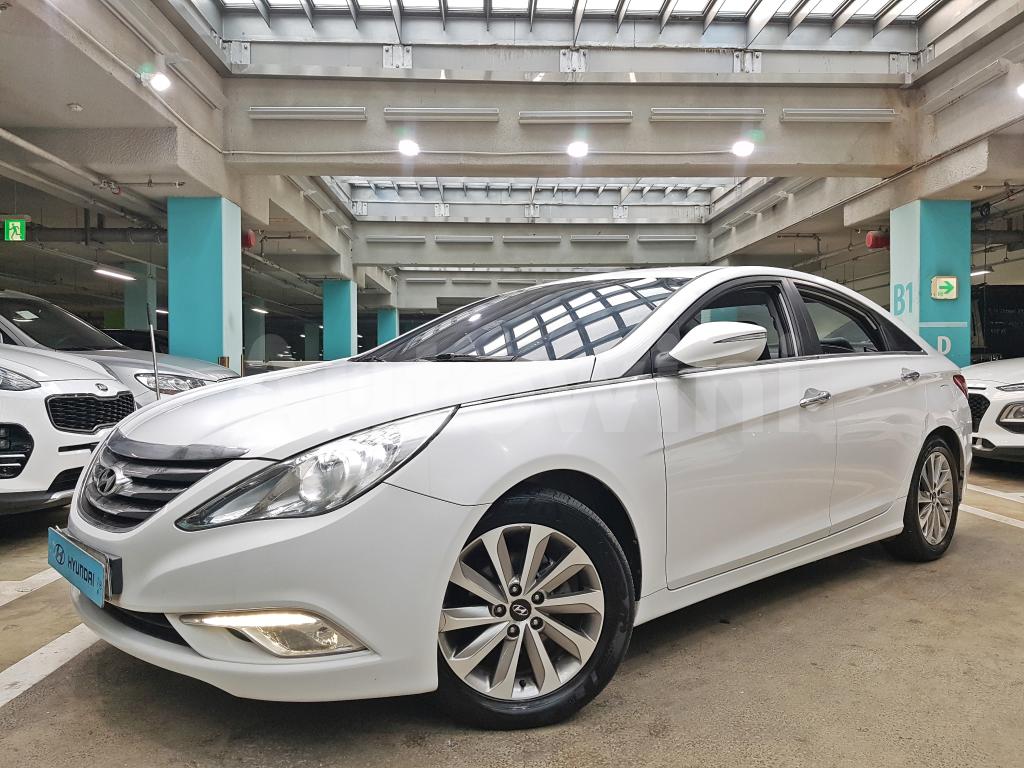 KMHEC41ABEA621226 2014 HYUNDAI YF SONATA 17R+FULLAUTO+LED+S*KEY+ANDROID-0
