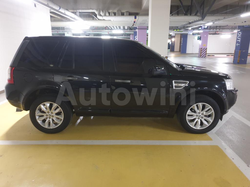 2011 LAND ROVER FREELANDER 2 11AIRBAG/4WD/4X4/GPS/TV/S.ROOF - 8
