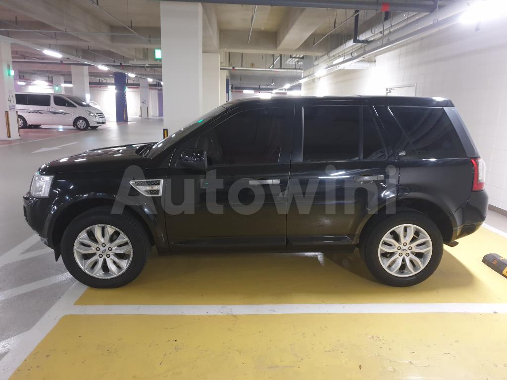 2011 LAND ROVER FREELANDER 2 11AIRBAG/4WD/4X4/GPS/TV/S.ROOF - 12